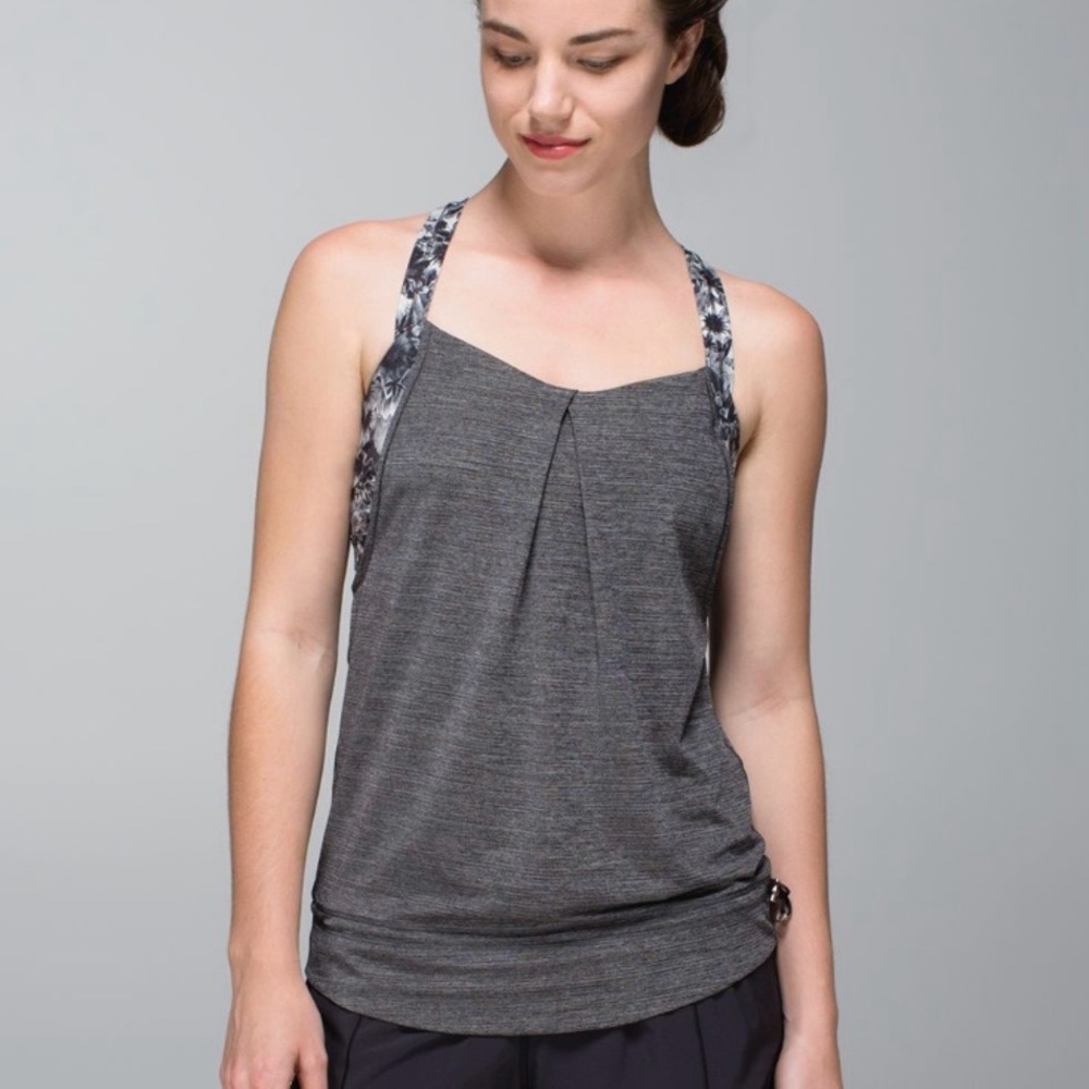 LULULEMON Rest Less Athletic Tank Top Size 4